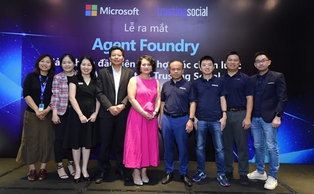 chup-anh-dai-dien-2-ben_30127335-1