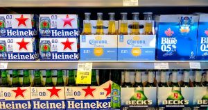 Doanh số ngành bia xuống mức thấp nhất 24 năm, nhiều thương hiệu phải chuyển hướng kinh doanh đồ uống không cồn