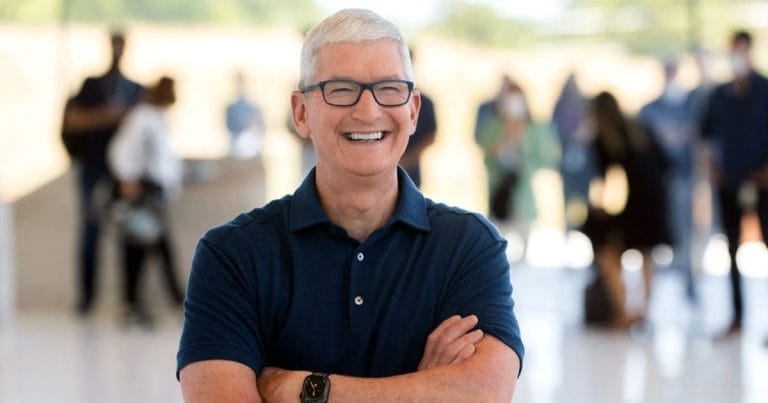 Apple đã đầu tư mạnh tay thế nào vào Việt Nam?
