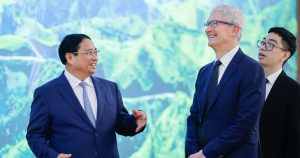 CEO Tim Cook ghé thăm 3 nước Đông Nam Á, Apple đang dự tính gì?