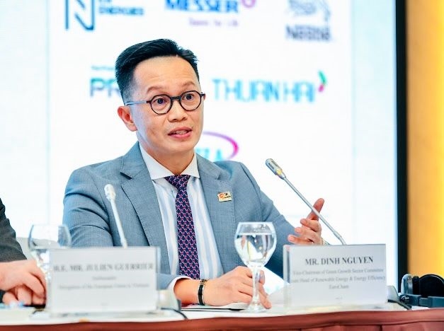 Ông Nguyễn Phan Đính, Phó Chủ tịch Tiểu ban Tăng trưởng Xanh của EuroCham và Trưởng ban Năng lượng Tái tạo & Hiệu quả Năng lượng