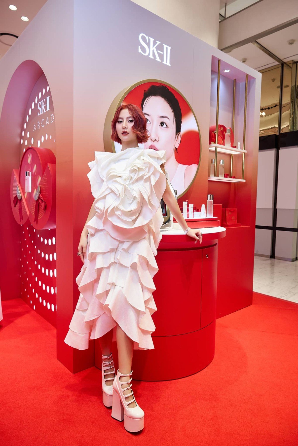 344561_sk-ii-ra-mat-pop-up-store-ha-n_1732265591 Sự kiện khai trương cửa hàng SK-II tại Hà Nội thu hút đông đảo dàn sao đình đám trong lĩnh vực làm đẹp