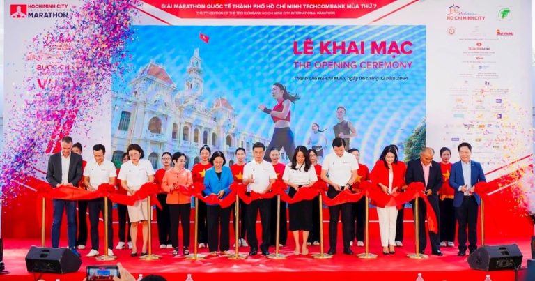 Giải chạy Marathon Quốc tế Thành phố Hồ Chí Minh Techcombank lần thứ 7 chính thức khai mạc