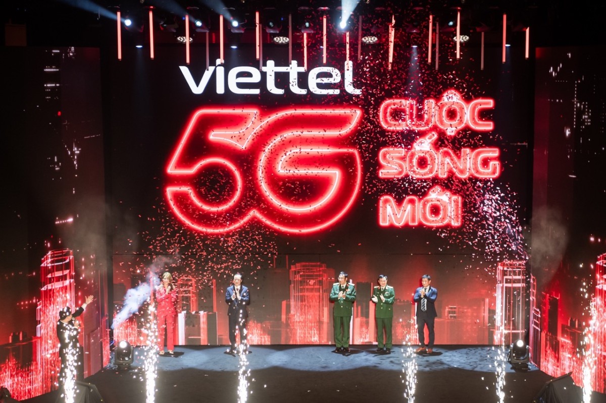 Năm 2024, 5G được chính thức được Viettel kinh doanh trên toàn quốc.